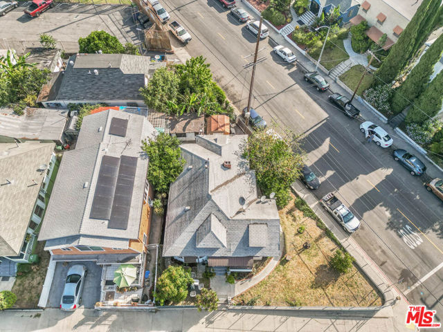 1605 Council Street, Los Angeles, California 90026, 3 Bedrooms Bedrooms, ,1 BathroomBathrooms,Single Family Residence,For Sale,Council,24425261