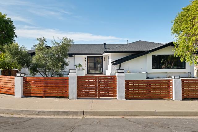 4058 Apore Street, La Mesa CA: https://media.crmls.org/mediaz/cc7c472e-8d9f-4f48-b294-102ef9ff4ca4.jpg