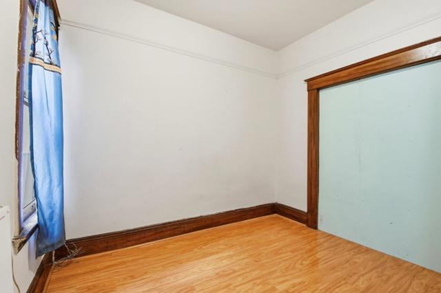 21182122 Mason Street, San Francisco CA: https://media.crmls.org/mediaz/cc7db02b-d9b5-4623-8eff-8ecd550f7a1a.jpg