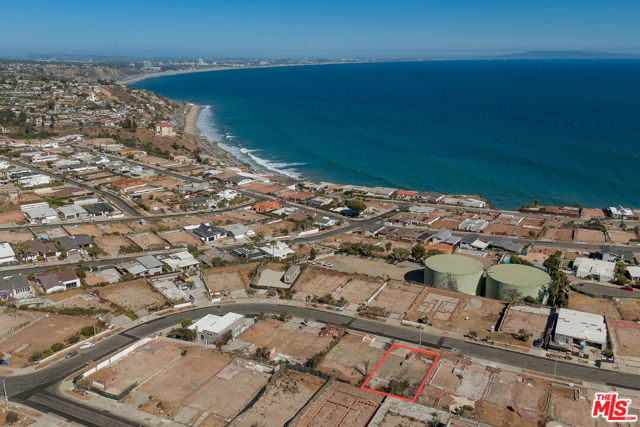 3653 Malibu Vista Drive photo 5