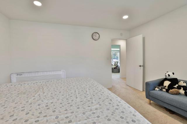 42955 Corte Verde, Fremont CA: https://media.crmls.org/mediaz/cc7f3d28-11a0-4d22-a866-2b4de0db6e31.jpg