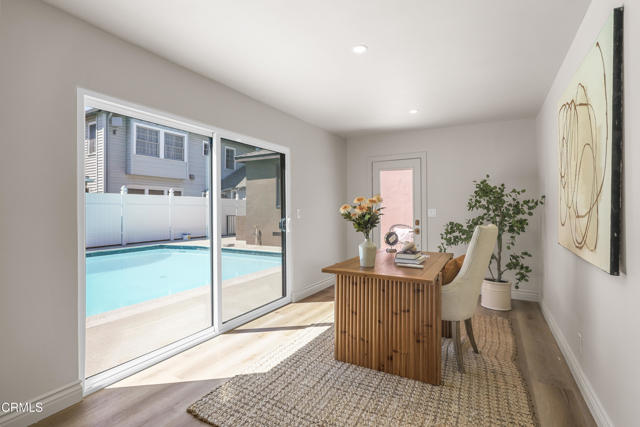 1710 N Oxford Avenue, Pasadena CA: https://media.crmls.org/mediaz/cc7f6a69-77d2-4746-ab0f-3ee4c5caa465.jpg