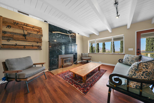Image 7 of 47 For 67079 Ribbonwood Drive