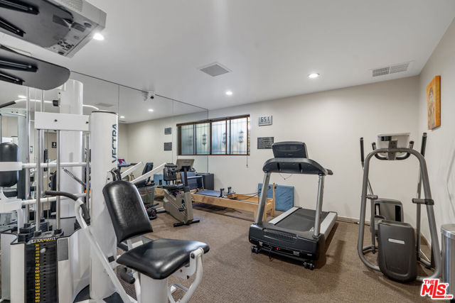 2 Bed Home for Sale in Beverly Hills, California