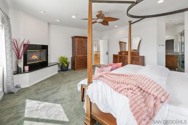 410 WOODLAND LN, El Cajon CA: https://media.crmls.org/mediaz/cc815c0f-4e35-4cab-b769-9a876c10a52e.jpg
