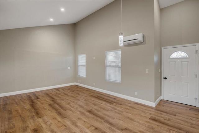Image 29 of 67 For 2604 Sierra Vista Court