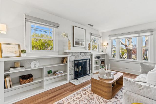 791 Spruce Avenue, Pacific Grove CA: https://media.crmls.org/mediaz/cc824628-b6e3-4d2b-9297-edc0117d611c.jpg