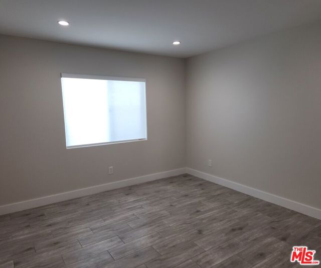 422 Almond Avenue, Monrovia CA: https://media.crmls.org/mediaz/cc829a3e-b718-41c1-a5fd-b806f2f2caf6.jpg