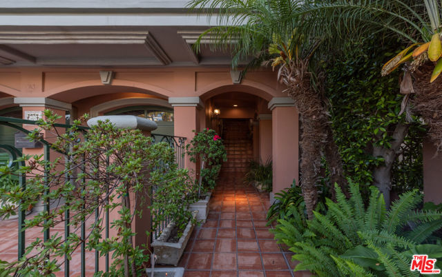 3815 Via Dolce, Marina del Rey, California 90292, 4 Bedrooms Bedrooms, ,4 BathroomsBathrooms,Single Family Residence,For Sale,Via Dolce,24413873