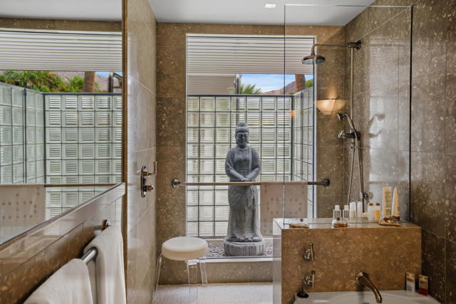 855 W Coronado Avenue, Palm Springs, CA 92262