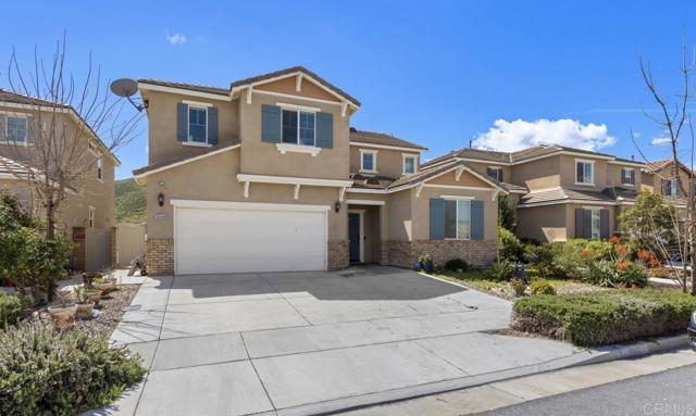 Detail Gallery Image 1 of 49 For 24449 Comanche Creek Dr, Menifee,  CA 92584 - 5 Beds | 2/1 Baths