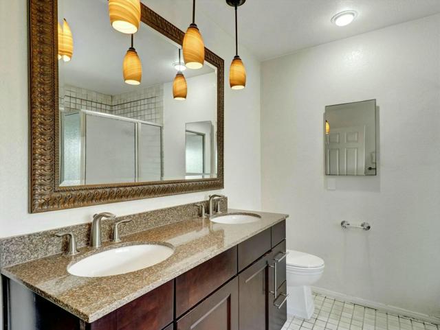 Image 19 of 31 For 29540 Avenida La Vista