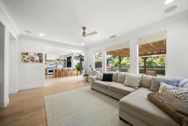 1413 Rivercrest Road, San Marcos CA: https://media.crmls.org/mediaz/cc88bb6c-1f6f-481e-a4d3-1ecf8e8e5656.jpg
