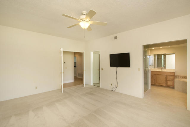 705 Vista Lago Circle N, Palm Desert, CA 92211