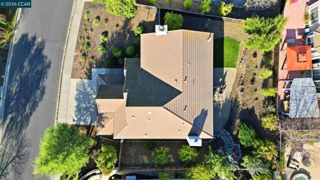 Image 51 of 59 For 868 Deer Spring Cir