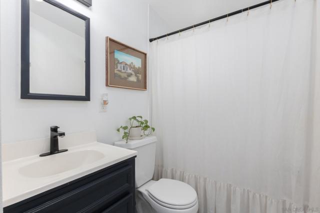 1410 California St., Imperial Beach CA: https://media.crmls.org/mediaz/cc8964f9-fa2d-4480-bc79-44644f142017.jpg