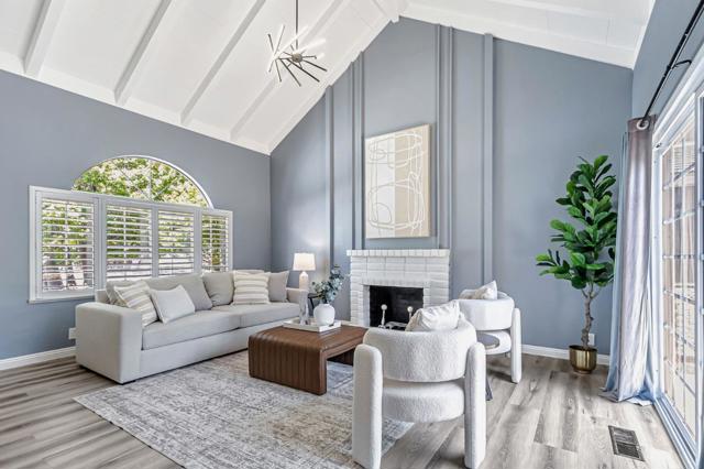 1536 Camino Cerrado, San Jose CA: https://media.crmls.org/mediaz/cc89846a-76d3-4c1d-95b1-a5aa23f7bd02.jpg