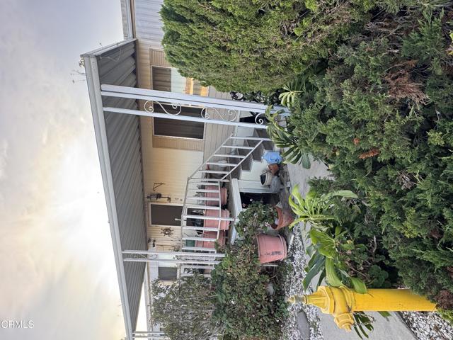 Detail Gallery Image 2 of 17 For 300 Ibsen Pl #132,  Oxnard,  CA 93033 - 2 Beds | 2 Baths