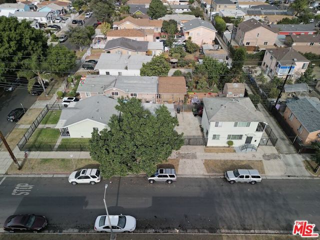 8946 Baring Cross Street, Los Angeles CA: https://media.crmls.org/mediaz/cc89d4a9-77ad-489b-a1fa-fbffd2c0a997.jpg
