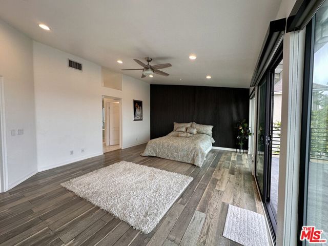Image 26 of 63 For 17764 Sidwell Street