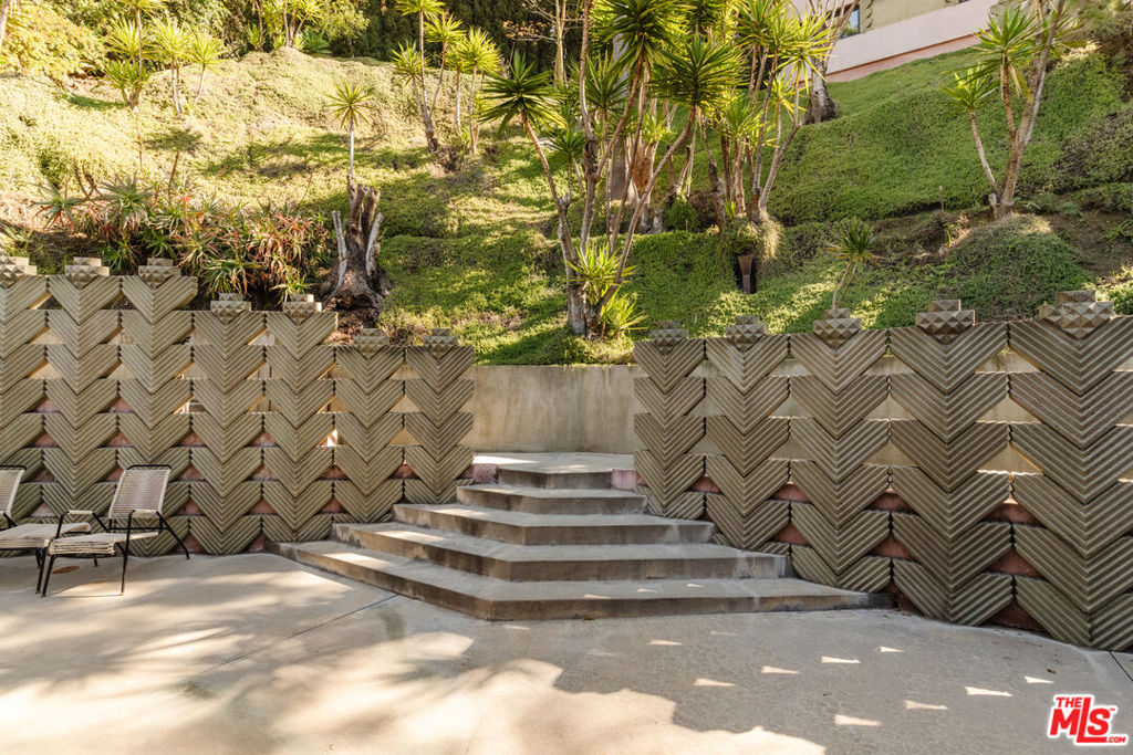 MLS #25590691 image #5