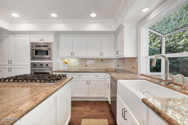 6344 Kerryhill Court, Agoura Hills CA: https://media.crmls.org/mediaz/cc8abd19-0d78-4cef-a011-6102b108b410.jpg