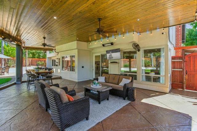4252 Merlot Court, San Jose CA: https://media.crmls.org/mediaz/cc8ac8a1-5cb4-4df0-a873-625419d30465.jpg