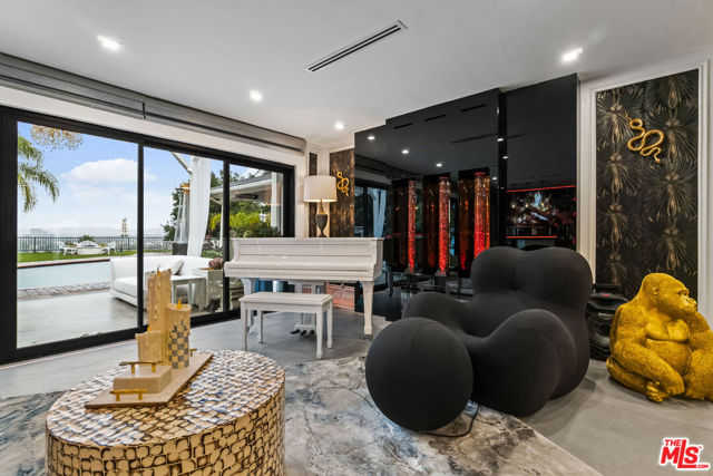 23426 Balmoral Lane, West Hills CA: https://media.crmls.org/mediaz/cc8b4aca-17e8-49ca-82c9-3f1f38dc9869.jpg