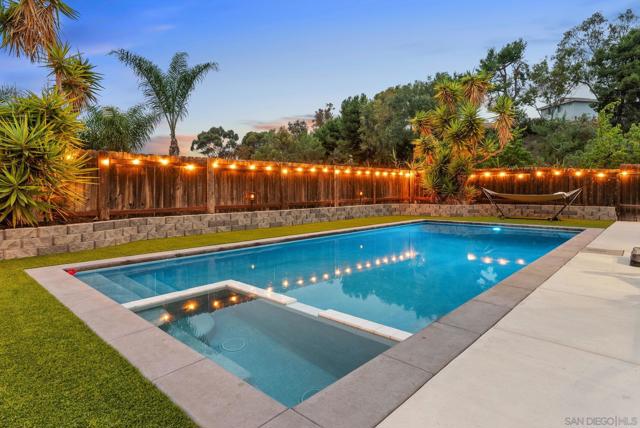 1650 Point Mugu Court, Chula Vista CA: https://media.crmls.org/mediaz/cc8b6ec4-8c36-447b-ba9f-062c1a239a66.jpg