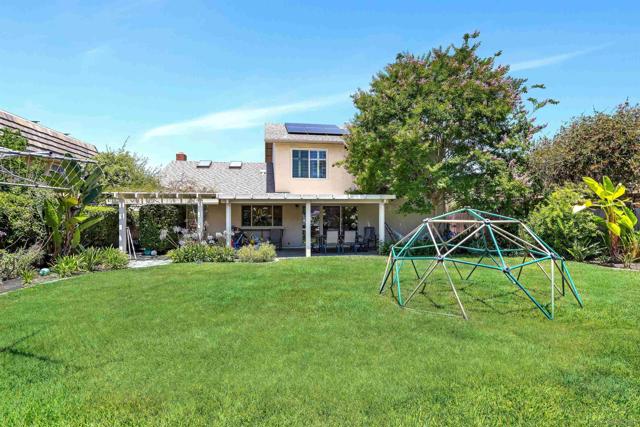 4113 Calgary Ave, San Diego CA: https://media.crmls.org/mediaz/cc8c8d83-441a-47af-9258-a8840373cf23.jpg