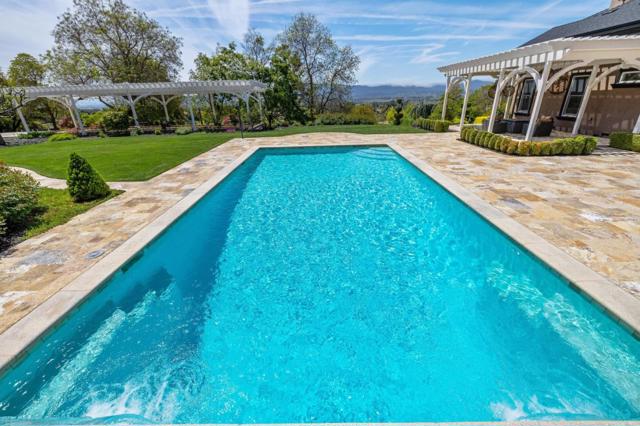 9540 Via Del Oro, Gilroy CA: https://media.crmls.org/mediaz/cc8c952d-b05a-4374-bd8c-63ec91fe1ef8.jpg