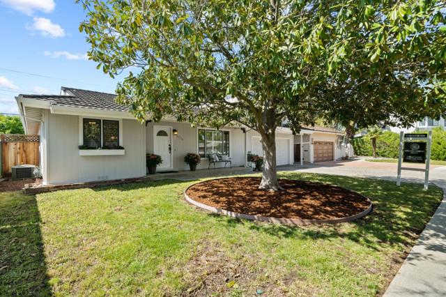 6730 Wisteria Way, San Jose CA: https://media.crmls.org/mediaz/cc8ce1fc-12a1-4dca-90d1-2bb358330507.jpg