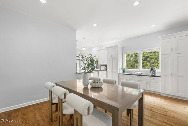 4160 Madison Avenue, Culver City CA: https://media.crmls.org/mediaz/cc8d3600-bafd-45fe-ac55-79eaf8a35814.jpg
