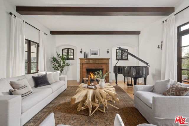 1063 East Olive Avenue photo 4