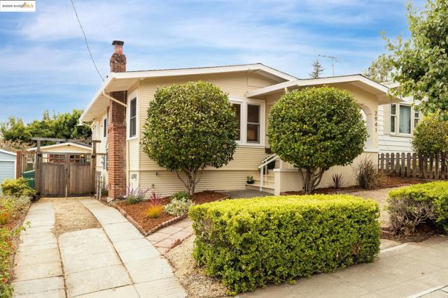 Image 1 of 60 For 2941 Madeline St