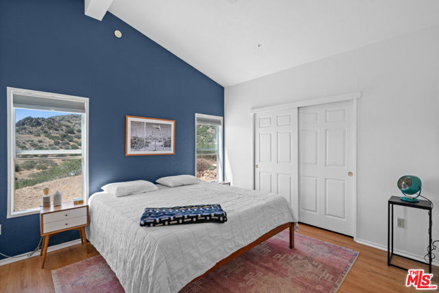 1794 Rebel Road, Acton CA: https://media.crmls.org/mediaz/cc8e3163-2f4f-4622-9fae-7967735316c2.jpg