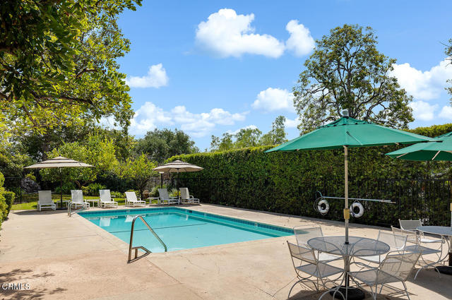 190 Arroyo Terrace, Pasadena CA: https://media.crmls.org/mediaz/cc8e3d59-6078-43b8-8a87-72c9d587f2ed.jpg