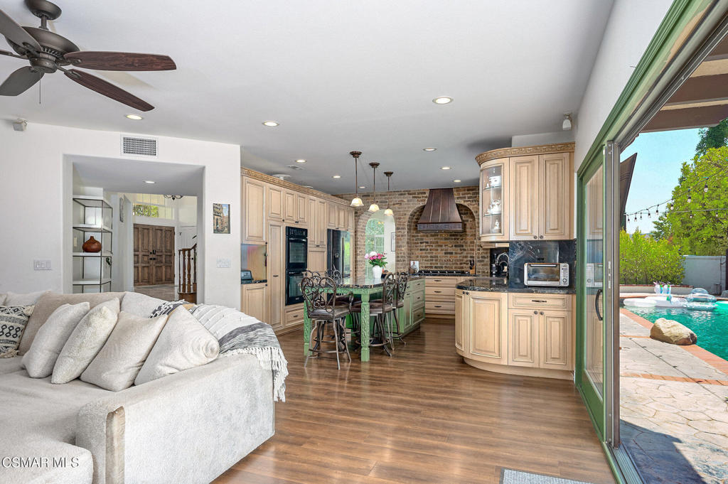 MLS #226004090 image #12