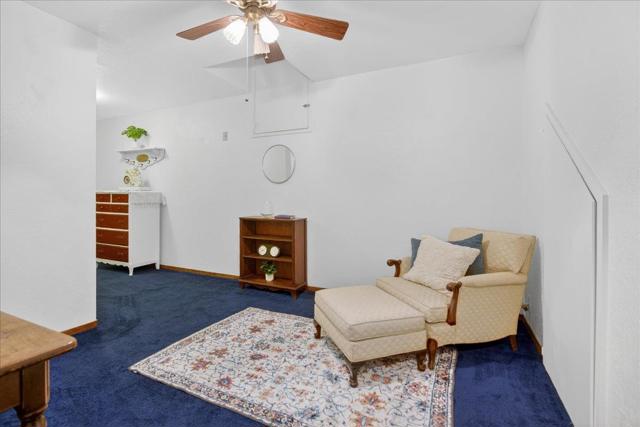 1222 Via Del Sol Road, Salinas CA: https://media.crmls.org/mediaz/cc8fd057-5f25-4c4d-bd59-d08fdae22446.jpg