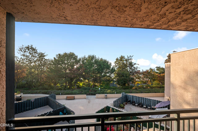 Detail Gallery Image 29 of 45 For 4499 via Marisol #321,  Los Angeles,  CA 90042 - 2 Beds | 2 Baths