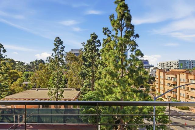 Detail Gallery Image 29 of 46 For 3641 6th Ave, San Diego,  CA 92103 - 2 Beds | 3/1 Baths