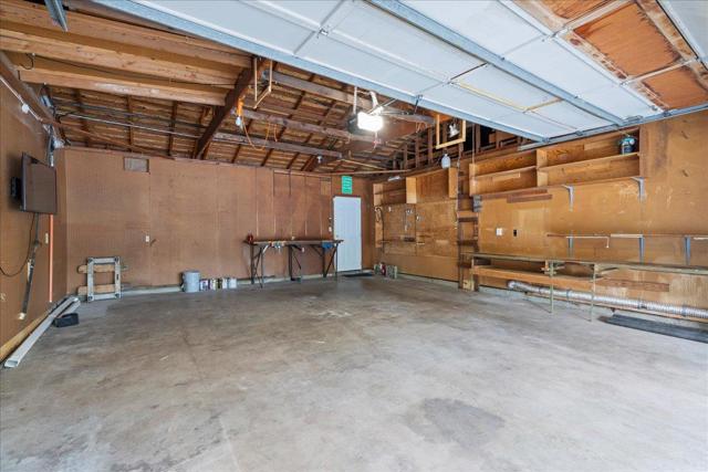 12272 Windsor Court, Los Altos Hills CA: https://media.crmls.org/mediaz/cc91b8e0-c8d5-4406-946d-7bc70e25a8d3.jpg