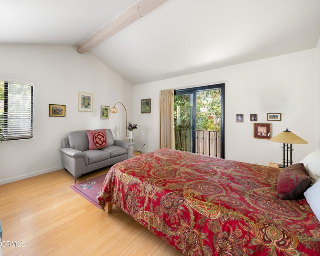 521 E Anapamu Street, Santa Barbara CA: https://media.crmls.org/mediaz/cc92cefd-05cb-4a86-8c5e-455b41263925.jpg