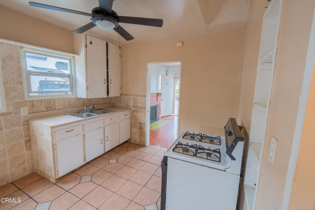 Detail Gallery Image 11 of 25 For 557 561 N North Olive Street St, Ventura,  CA 93001 - – Beds | – Baths