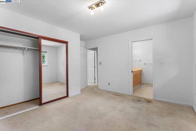 3491 Middleton Ave, Castro Valley CA: https://media.crmls.org/mediaz/cc957d9f-5259-437a-8663-632f588b8d02.jpg