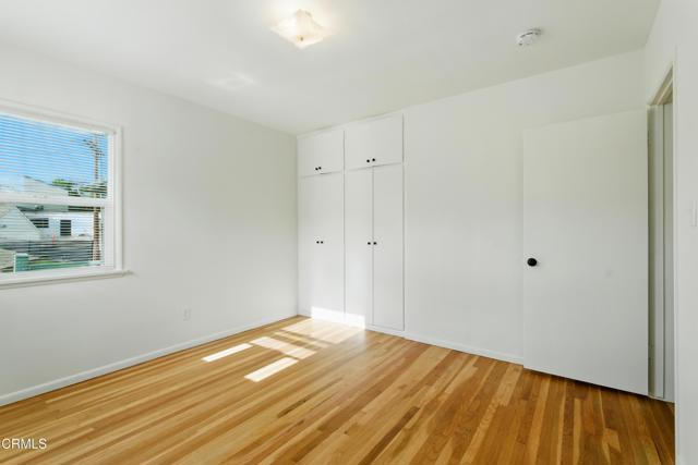 Detail Gallery Image 14 of 20 For 1545 1/2 Riverside Dr, Glendale,  CA 91201 - 2 Beds | 1 Baths
