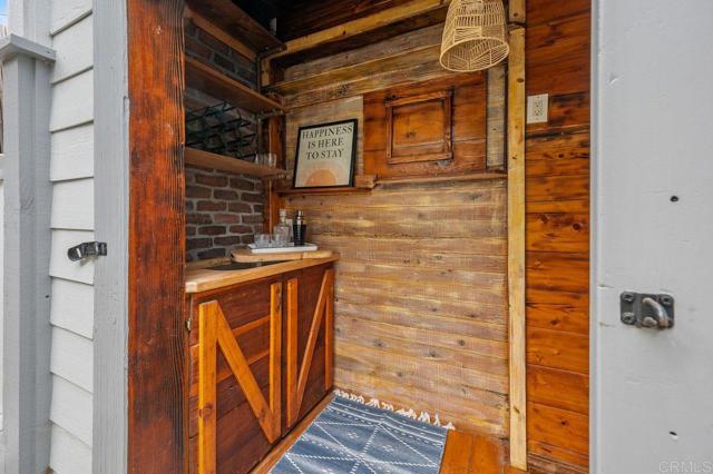 159 W Diana, Encinitas CA: https://media.crmls.org/mediaz/cc977608-30fe-4911-91e9-a456fe230846.jpg