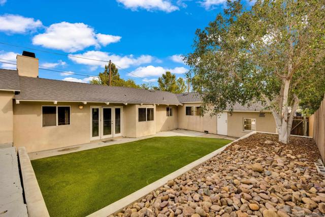 5170 Randlett Dr, La Mesa CA: https://media.crmls.org/mediaz/cc9812a5-8903-46f9-9e85-8605c2f7b268.jpg