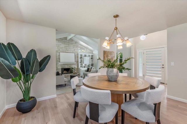 111 Vista Del Prado, Los Gatos CA: https://media.crmls.org/mediaz/cc983288-edec-44c6-a2ab-4cc7f3bb8697.jpg
