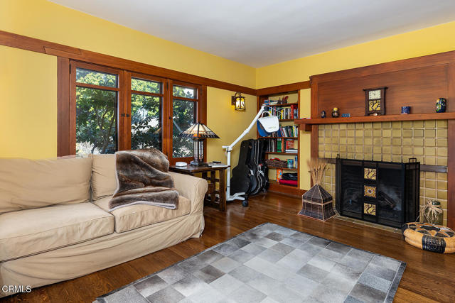 Detail Gallery Image 8 of 23 For 1344 Hillcrest Ave, Pasadena,  CA 91106 - 5 Beds | 4/1 Baths